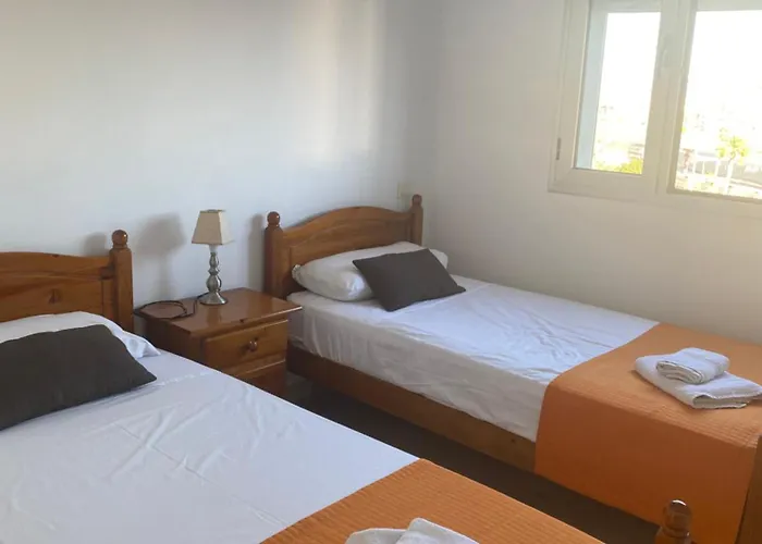 Pasarela Canteras - Playa Canteras * Лас-Пальмас-де-Гран-Канарія